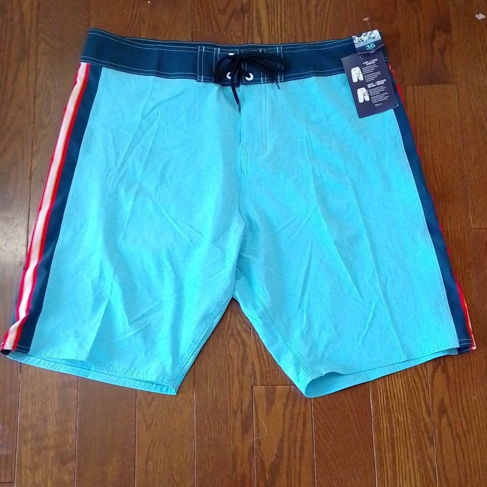 NWT Burnside boardshorts for men size 36 in green & blue for summer or  spring